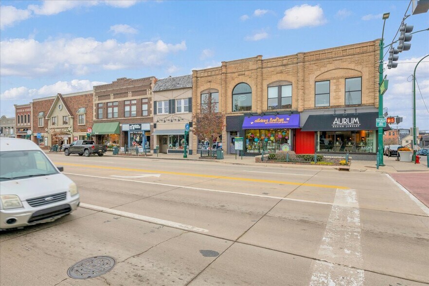 More Photos Of 500 Romeo Rd, Rochester Apartments For Sale