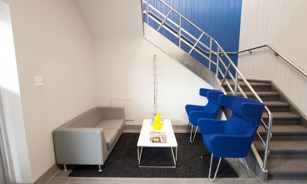 More Photos Of 405-467 S Oxford Valley Rd, Fairless Hills General Retail For Lease