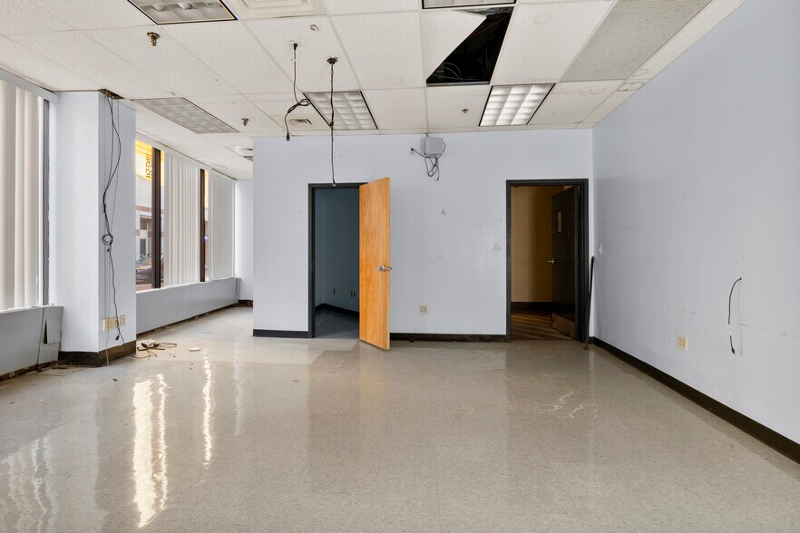 More Photos Of 273 Asylum St, Hartford Office For Sale