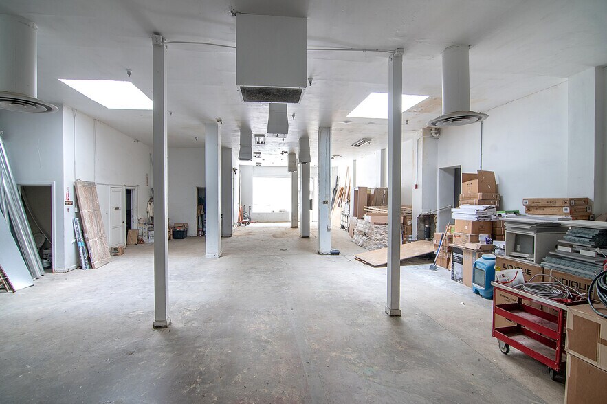 More Photos Of 138 N Artsakh Ave, Glendale Apartments For Lease