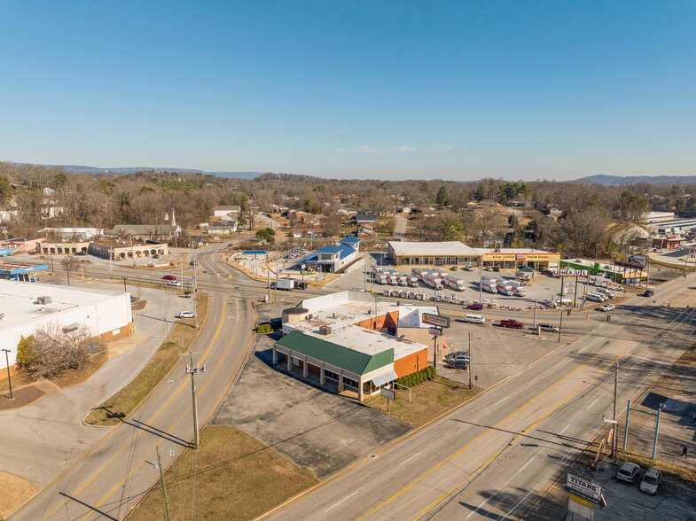 More Photos Of 3970 Norcross Rd, Chattanooga Storefront Retail Office For Lease