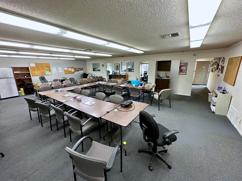 More Photos Of 16450 Monterey Rd, Morgan Hill General Retail For Sale