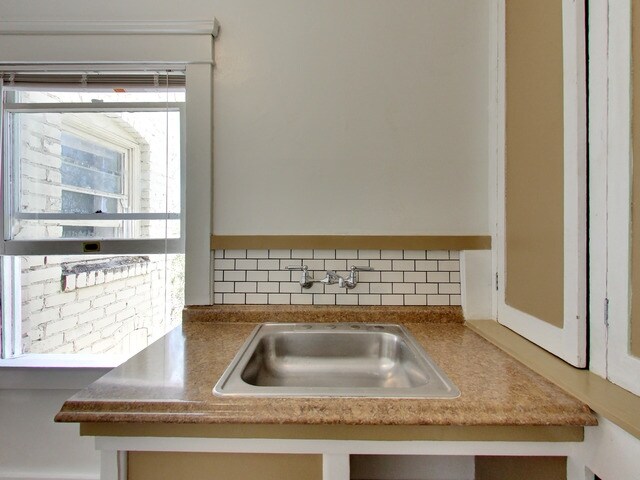 More Photos Of 717 N San Joaquin St, Stockton Apartments For Sale