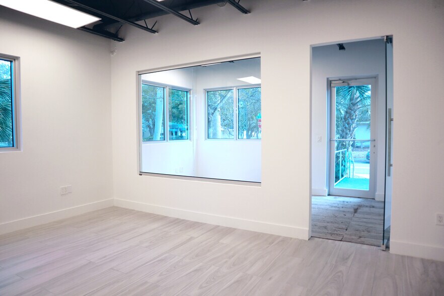 More Photos Of 1801 SE 3rd Ave, Fort Lauderdale Loft Creative Space For Lease