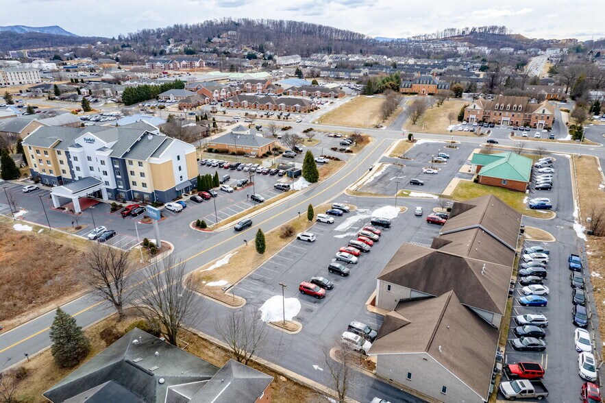 More Photos Of 1947 Medical Ave, Harrisonburg Medical For Lease