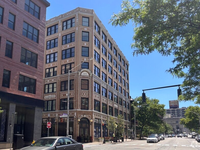 More Photos Of 100 Fountain St, Providence Apartments For Lease