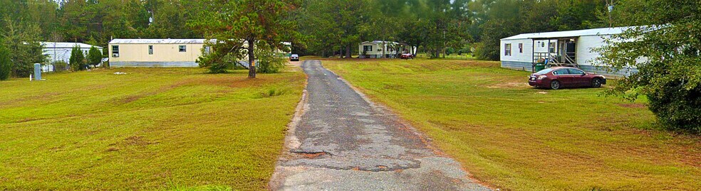 More Photos Of 842 Rattlebox Rd, Chipley Manufactured Housing Mobile Home Park For Sale