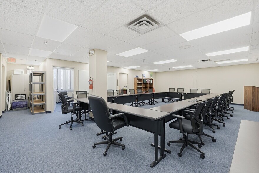 More Photos Of 1 Wormans Mill Ct, Frederick Warehouse For Sale