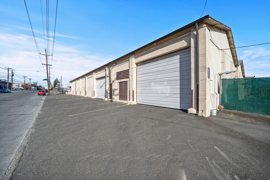 Primary Photo Of 412 Getty Ave, Clifton Warehouse For Sale