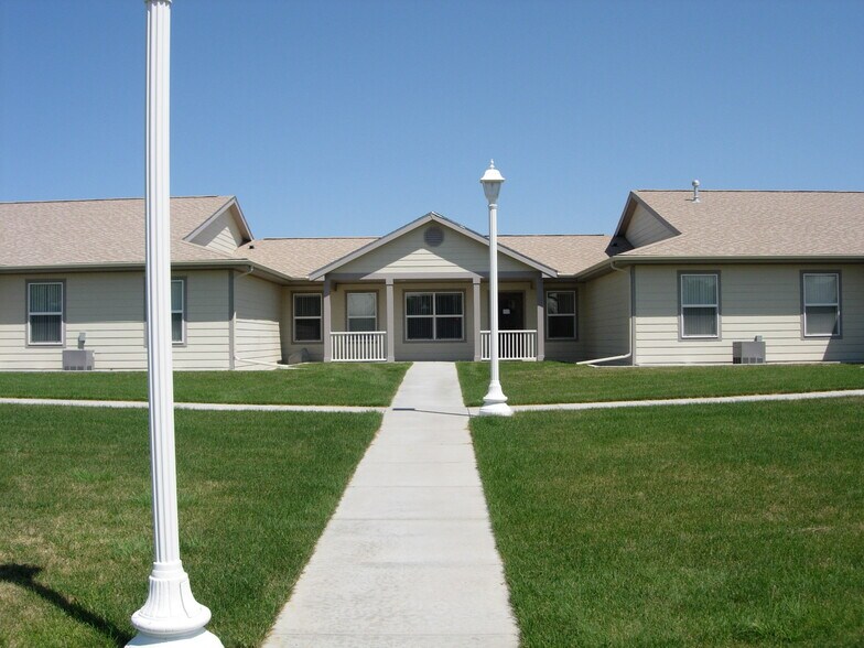Primary Photo Of 255 E 8th Ave, Akron Apartments For Sale