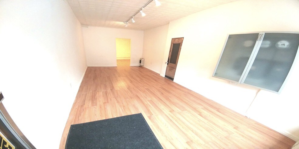 More Photos Of 304 Newark Ave, Jersey City Storefront Retail Office For Lease