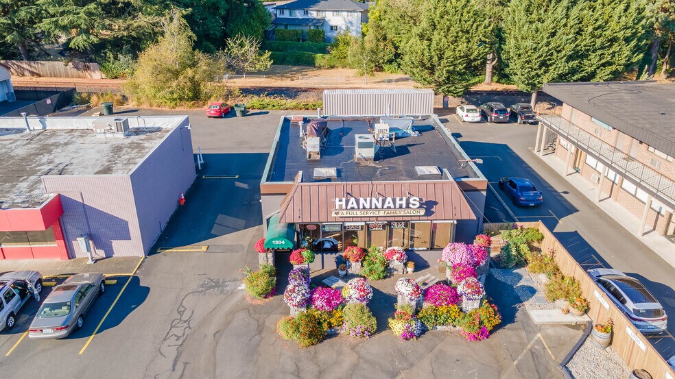 More Photos Of 1304 Ocean Beach Hwy, Longview Storefront Retail Office For Sale