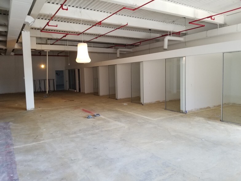 More Photos Of 545 Franklin Ave, Mount Vernon Warehouse For Sale