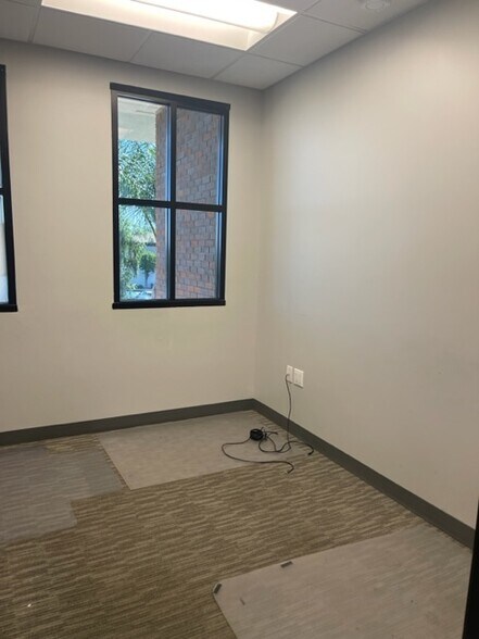 More Photos Of 15944 Los Serranos Country Club Dr, Chino Hills Coworking Space