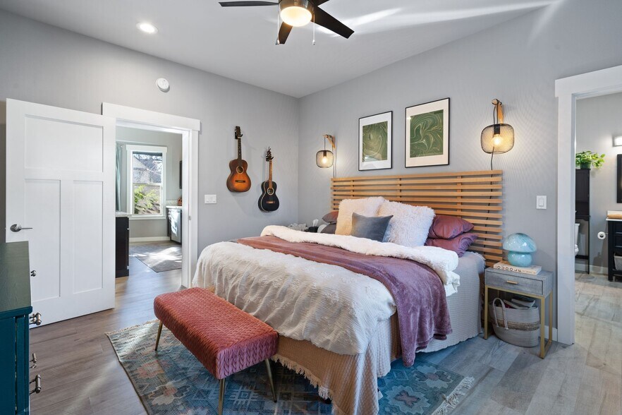 More Photos Of 215 NE 30th Ave, Portland Multifamily For Sale