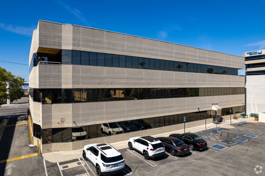 More Photos Of 4940 Van Nuys Blvd, Sherman Oaks Medical For Lease
