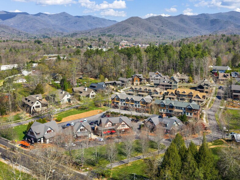 Primary Photo Of 2 E Market St, Black Mountain General Retail For Sale