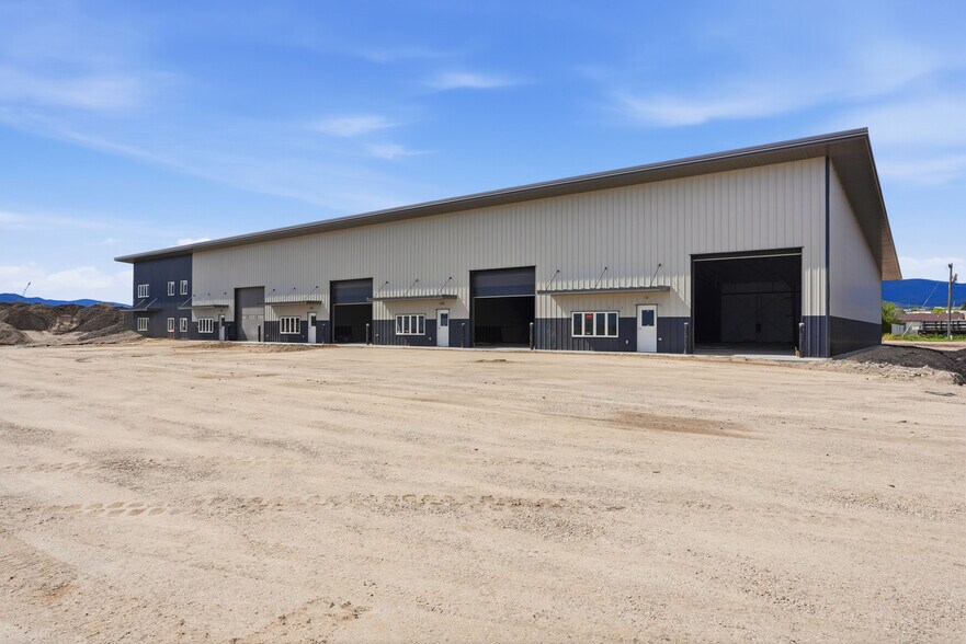 More Photos Of 9435 Futurity Dr, Missoula Industrial For Lease