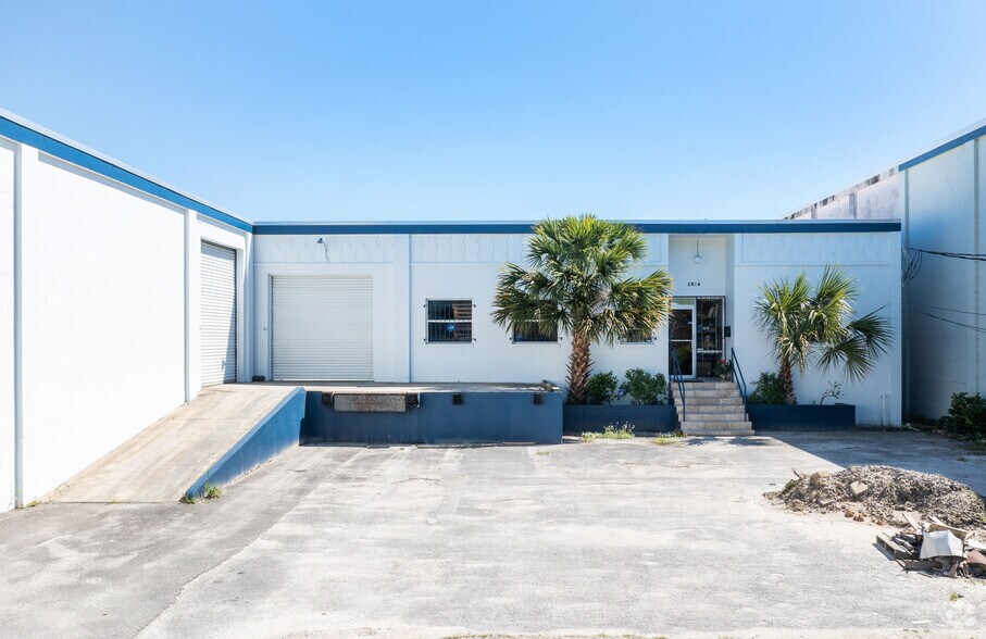 More Photos Of 2814 Mercury Rd, Jacksonville Warehouse For Sale
