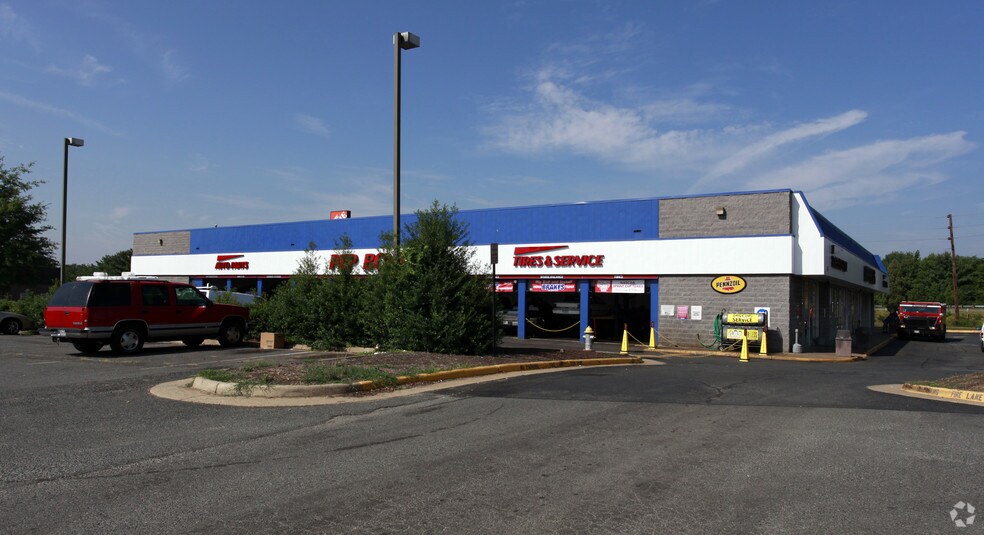 More Photos Of 2384 Plank Rd, Fredericksburg Freestanding For Lease