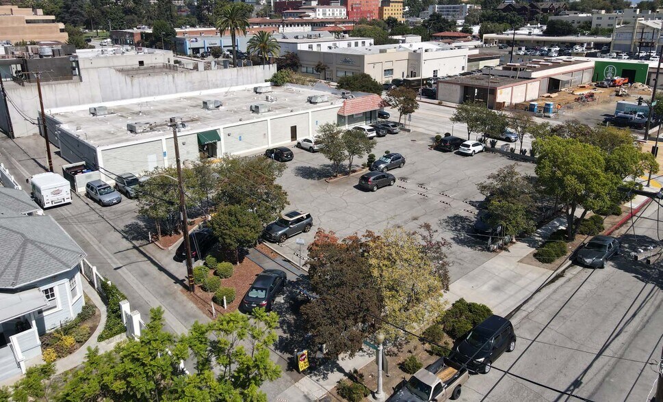 More Photos Of 401 S Fair Oaks Ave, Pasadena Medical For Lease