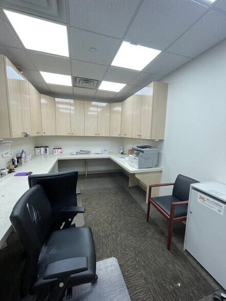 More Photos Of 101 Broadway, Brooklyn Office For Lease