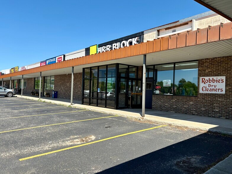 More Photos Of 1681 Benzie Hwy, Benzonia Convenience Store For Sale