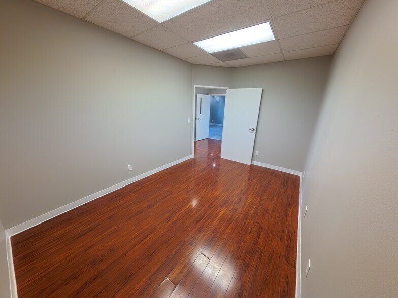 More Photos Of 750 NW 4th St, Prineville Office For Sale
