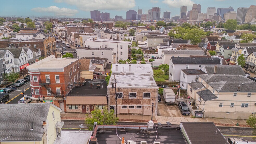 More Photos Of 209-211 Central Ave, East Newark Manufacturing For Sale