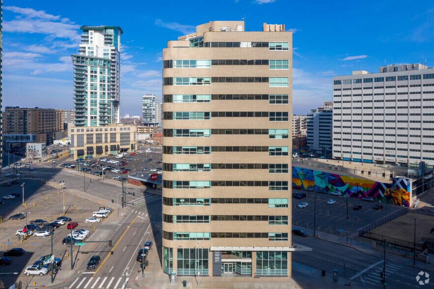 More Photos Of 1800 Glenarm Pl, Denver Loft Creative Space For Sale