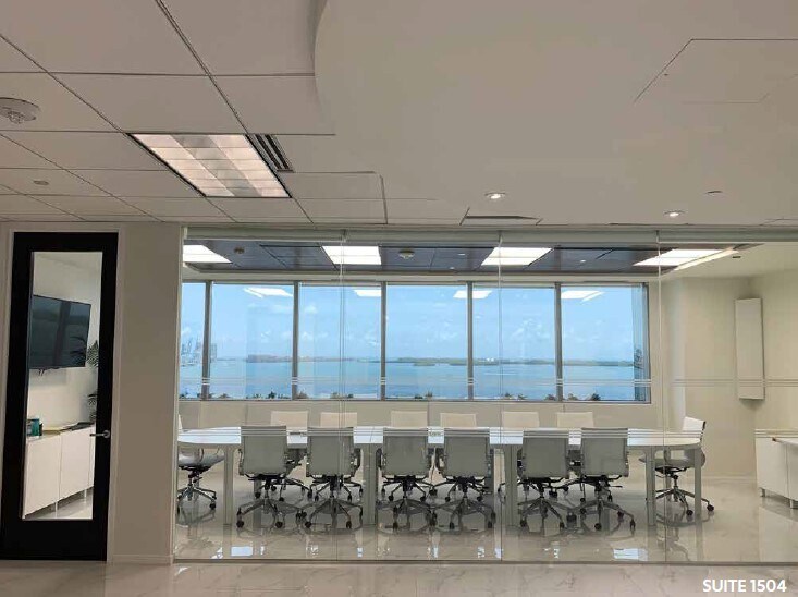 More Photos Of 1001 Brickell Bay Dr, Miami Office For Lease