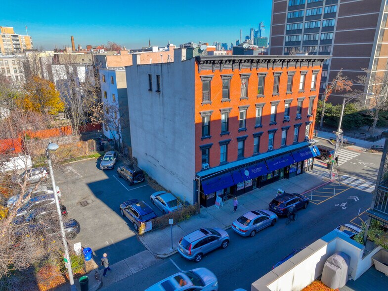 More Photos Of 450 1st St, Hoboken Apartments For Lease