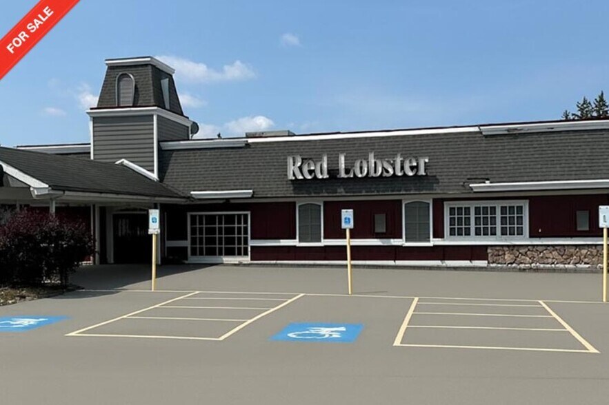 Primary Photo Of 7540 Transit Rd, Buffalo Restaurant For Sale