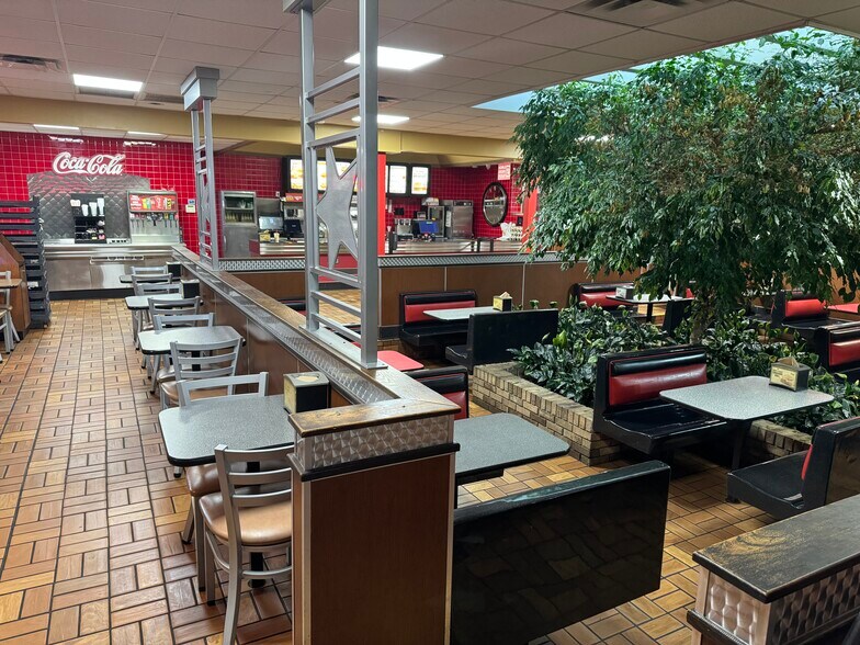 More Photos Of 5212 Silver Star Rd, Orlando Fast Food For Sale
