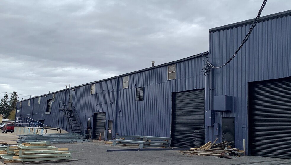 More Photos Of 1240 Kimbark St, Longmont Manufacturing For Lease