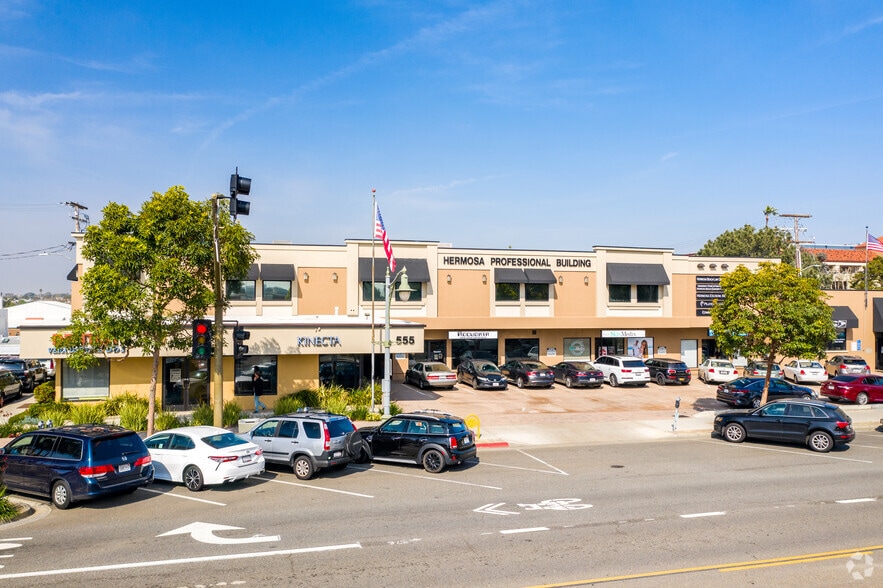 More Photos Of 555 Pier Ave, Hermosa Beach Storefront Retail Office For Lease