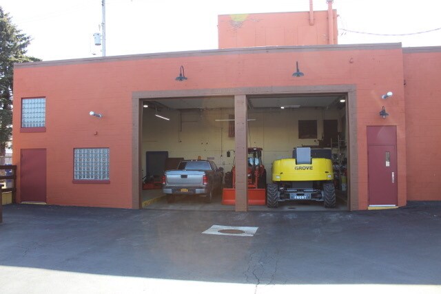 More Photos Of 300 Genesee St, Buffalo Industrial For Sale