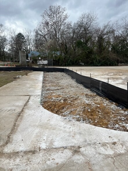 Primary Photo Of 1005 Richland St, Rock Hill Distribution For Sale