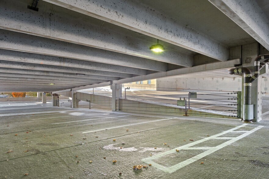 More Photos Of 228 Main St, Racine Restaurant For Sale