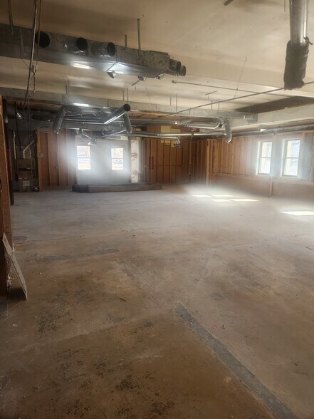 More Photos Of 1100 5th St NE, Staples General Retail For Lease