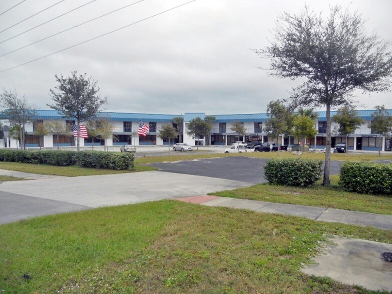 More Photos Of 2202 N U.S. Highway 1, Fort Pierce Unknown For Lease