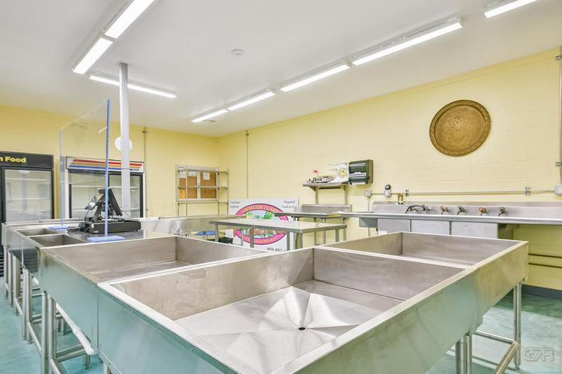 More Photos Of 5717 Stewart Rd, Galveston Restaurant For Sale