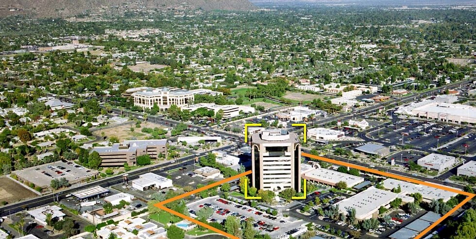 More Photos Of 2702 N 44th St, Phoenix Office For Sale