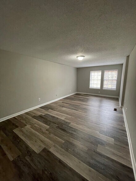 More Photos Of 1401 Carson Rd, Birmingham Multifamily For Sale