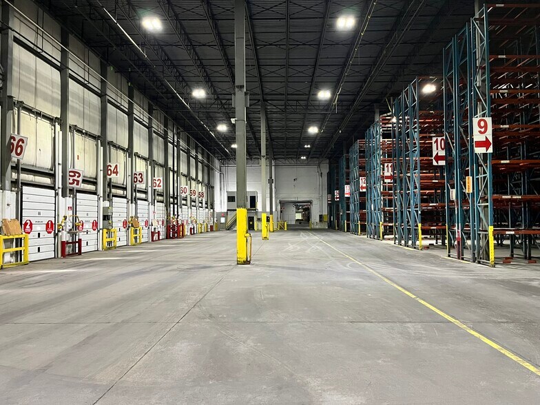 More Photos Of 1120 Harvey Ln, Suffield Distribution For Lease