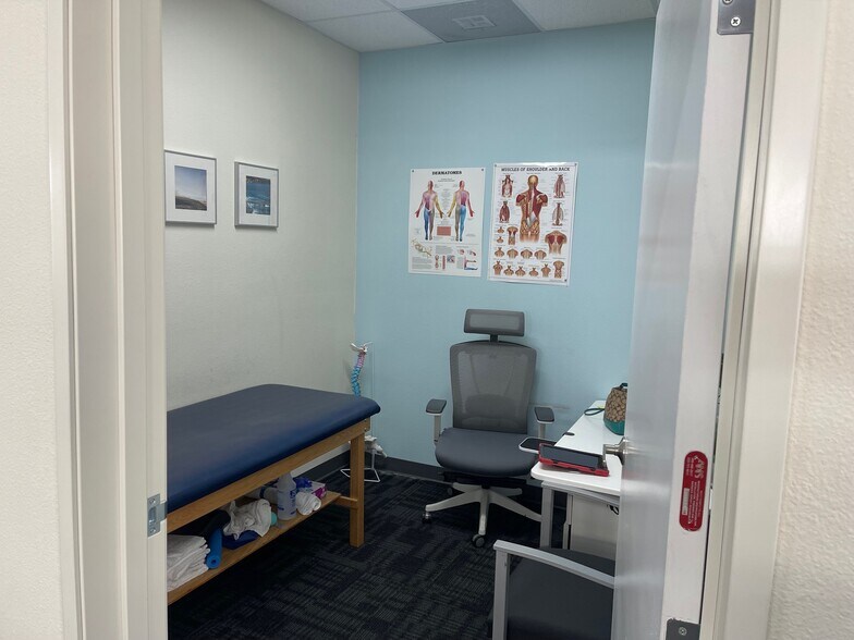 More Photos Of 285 N El Camino Real, Encinitas Medical For Lease