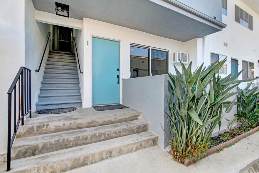 More Photos Of 1045 N Ardmore Ave, Los Angeles Apartments For Sale