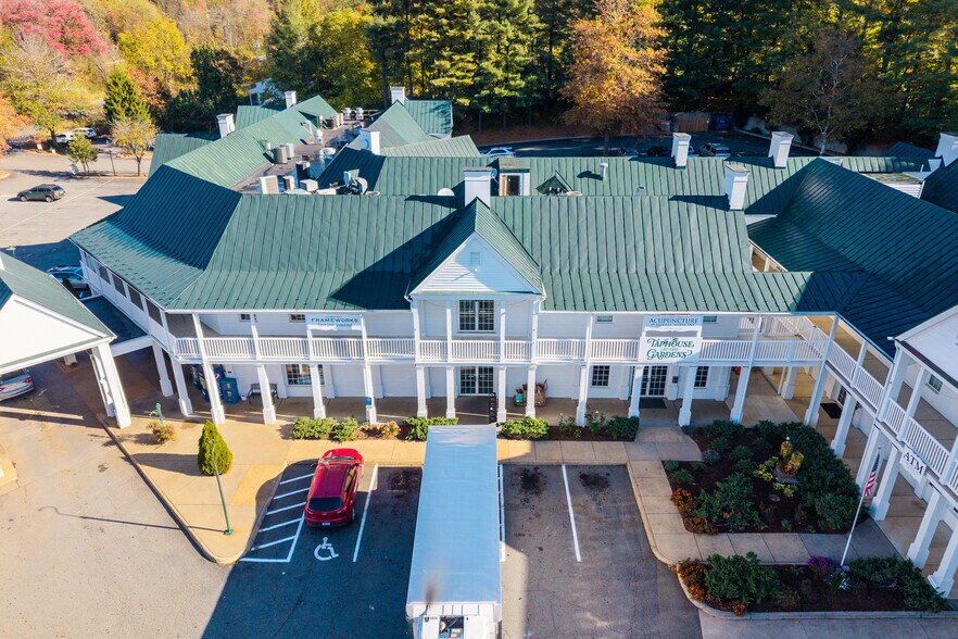 More Photos Of 4916 Plank Rd, North Garden Storefront For Lease