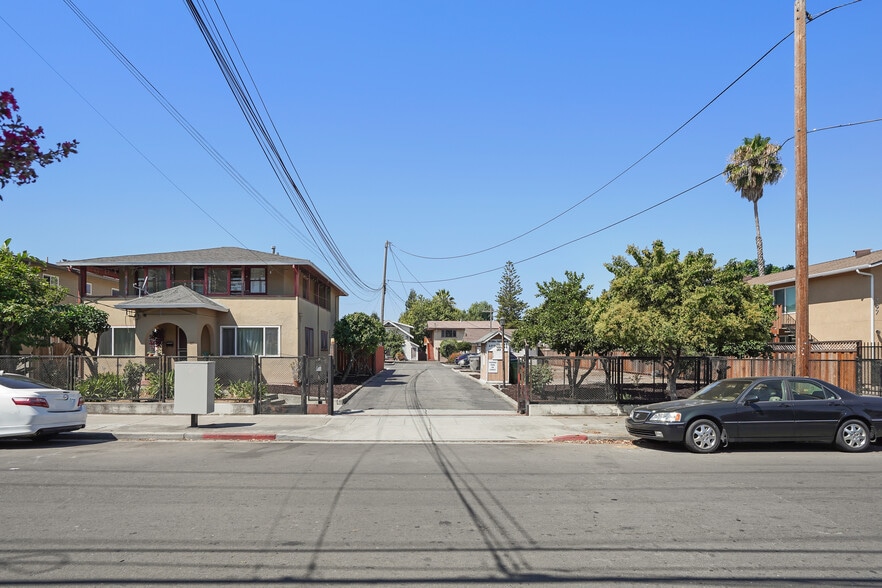 Primary Photo Of 405 S Buena Vista Ave, San Jose Apartments For Sale