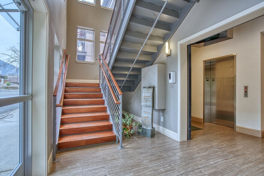 More Photos Of 4790 Table Mesa Dr, Boulder Office For Lease